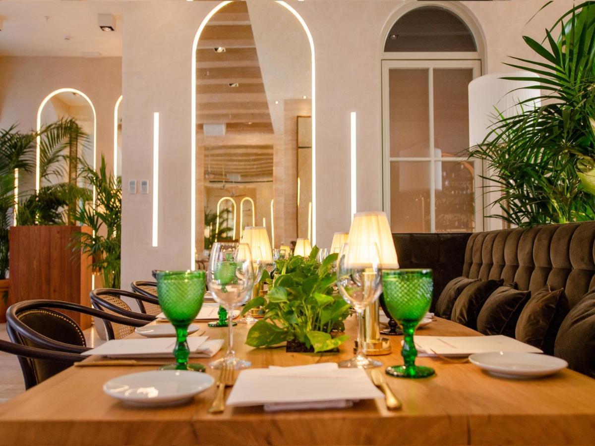 Browns Avenue Hotel Лиссабон Экстерьер фото Restaurant